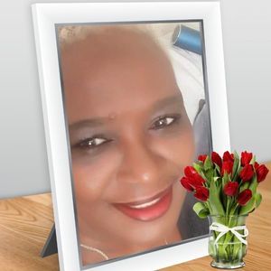 Meet your Posher, Phyllis